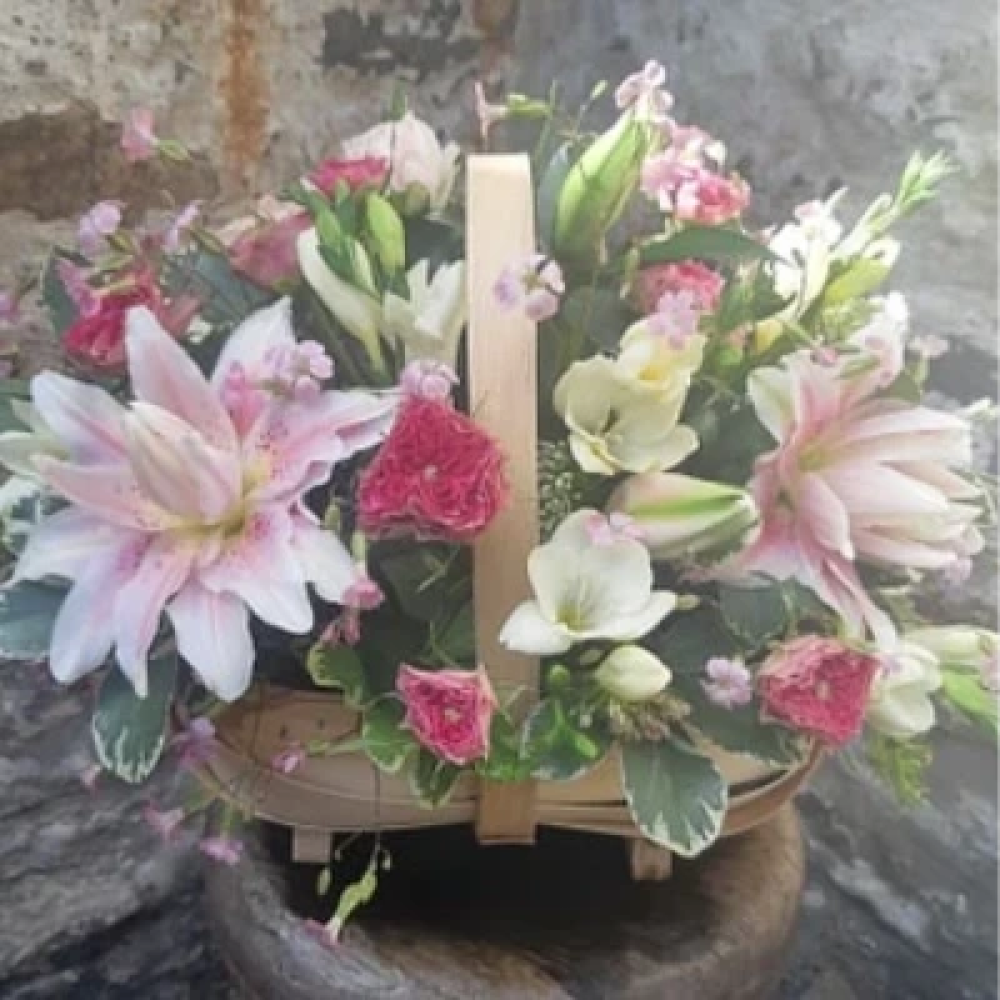 Lily and Rose scented basket